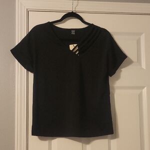 SHEIN Classic Black Short Sleeve Tee